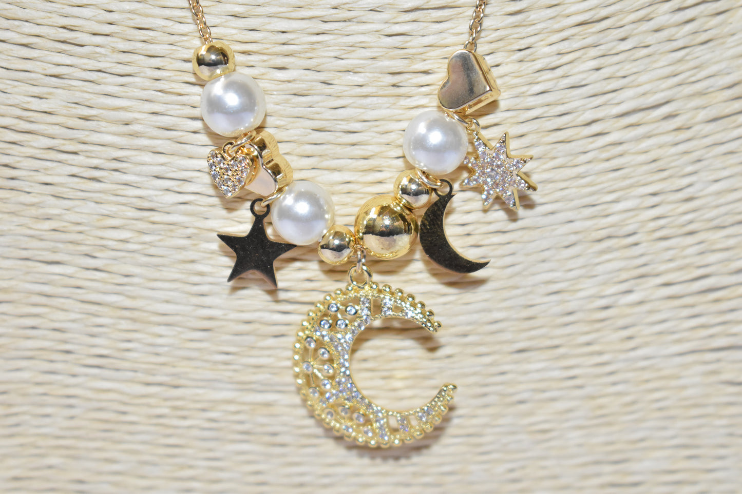 Stellar necklace set