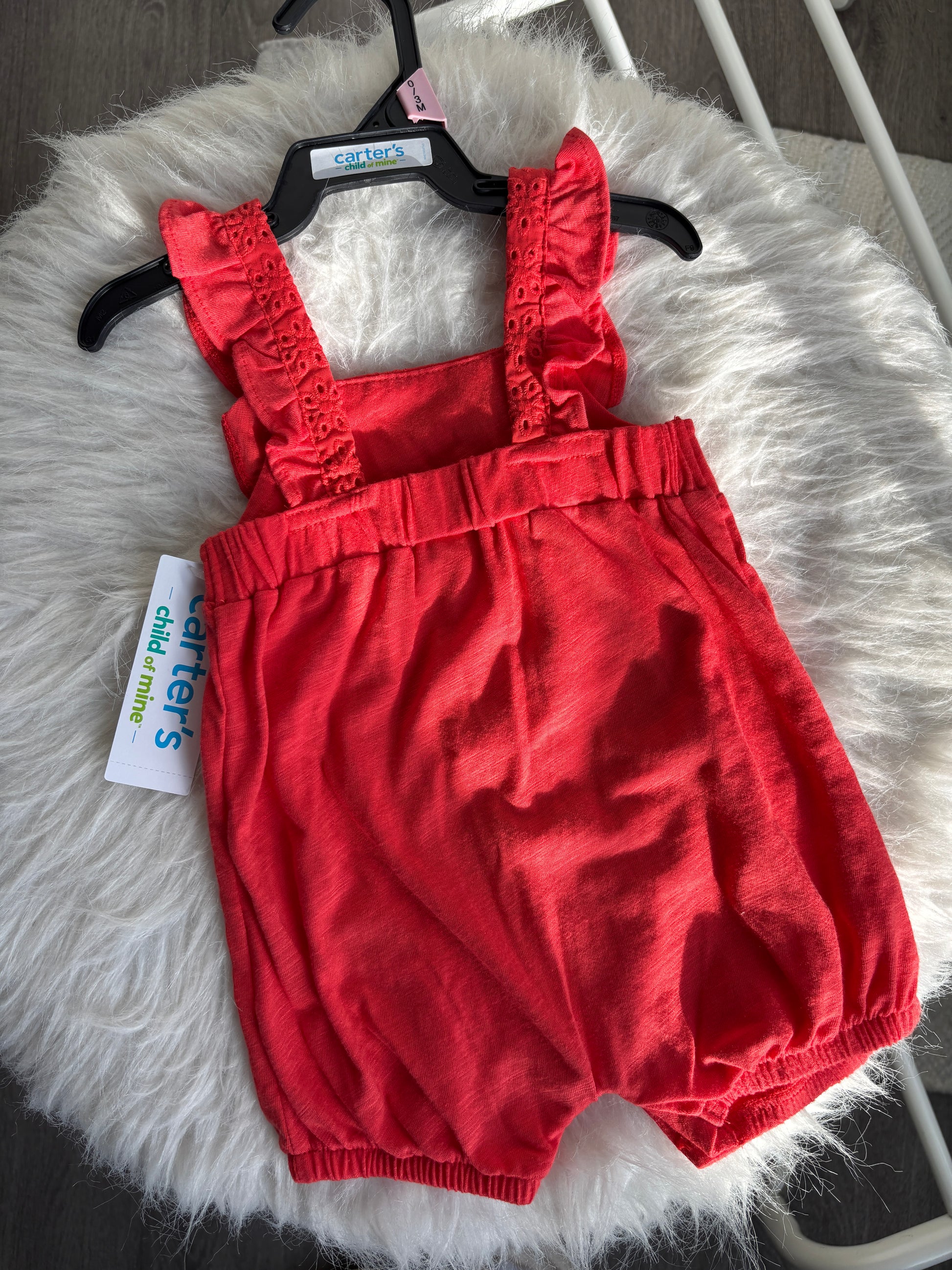 Romper Bebé Rojo con Bordado Inglés | Carter’s 0–3M